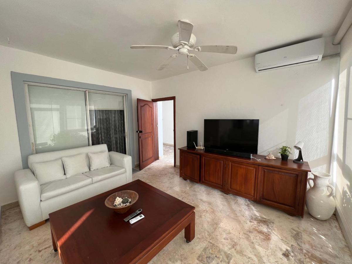 Caribbean Suites With Rooftop Pool Punta Cana Exterior photo